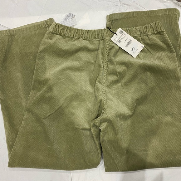🛍️NEW BEAUTIFUL ZARA CORDUROY PANTS VERY VERSATILE - Picture 3 of 3